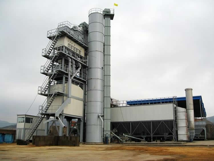 �r������վ